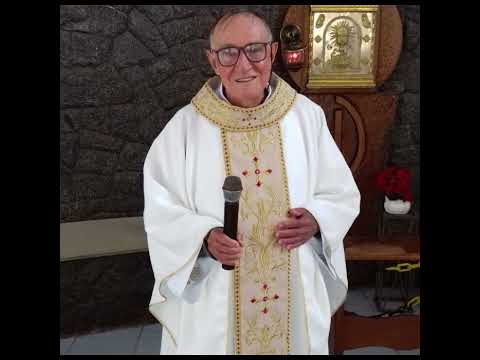 BORRAZÓPOLIS – Comunidade celebra melhora na saúde do Padre Sebastião Dutra