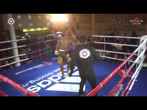 FIGHTCLUB DEN HAAG 2016 - Ary Marcel vs Hracho Darpinyan