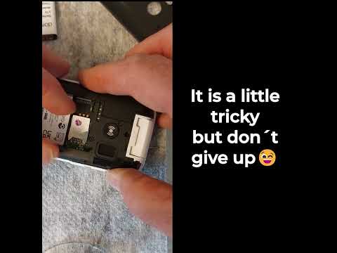 How to insert your SIM-card in a Doro 6820