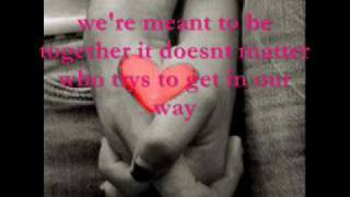 Audio summer We&#39;re perfect lyrocs on screen