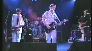 Icehouse (with Joe Camilleri) - Don&#39;t Believe Anymore - Live - 1984