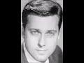 Jack Jones – She Loves Me, 1963