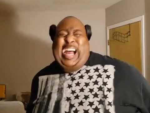 Этот прекрасный негр сделал шикарную отрыжку. #негр