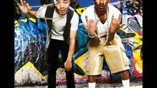 New Boyz ft. Teairra Mari - Spot Right There [Video] Official Music (Lyrics) DOWNLOAD