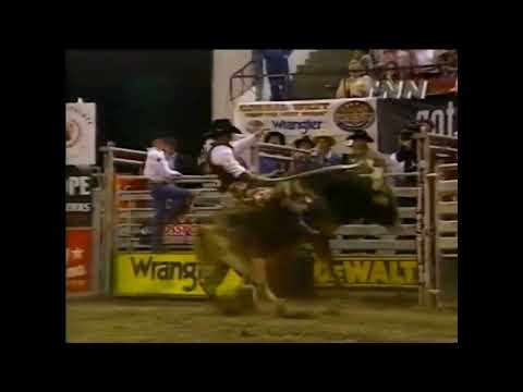 Norman Curry vs Gas A Haul - 00 PBR Billings (87.5 pts)