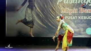 Download lagu N. Nayla - Mipit Bentang ( Pasanggiri Jaipongan Dera Kinarya ) sanggar citra Gumilang mp3 Download lagu N. Nayla - Mipit Bentang ( Pasanggiri Jaipongan Dera Kinarya ) sanggar citra Gumilang mp3