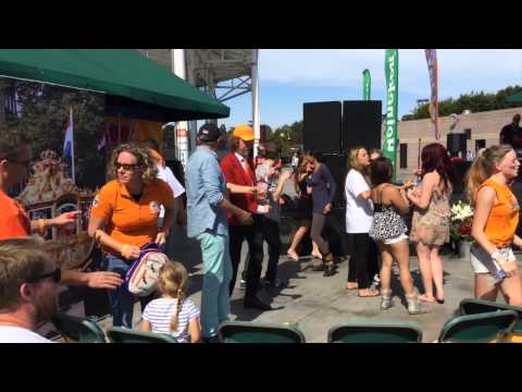 King's Day LA 2014 - 2 brothers on the 4th floor