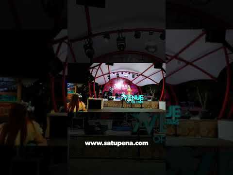 Penyematan Mahkota Miss Global Bali 2019