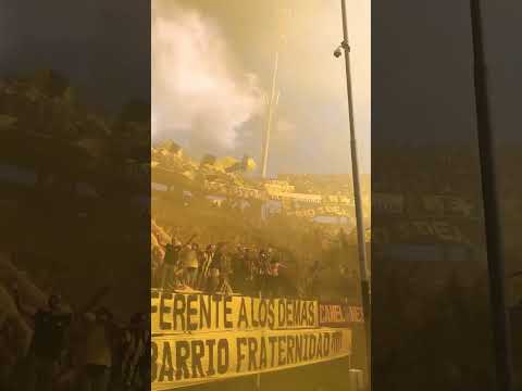 "Ponga huevo vos no podes perder" Barra: Barra Amsterdam &bull; Club: Peñarol