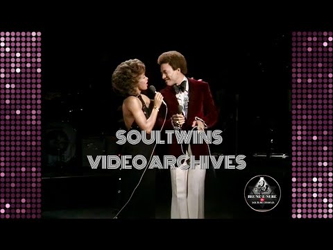 Jimmy Helms & Freda Payne - Ain't Nothing Like The Real Thing/Ain't No Mountain High Enough