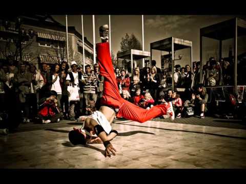 Duke Dumont Feat  A M E   Need U  100%