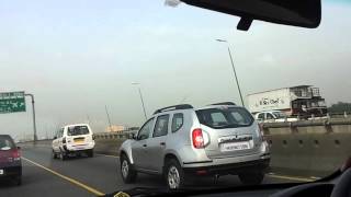 preview picture of video 'Renault Duster on Road'