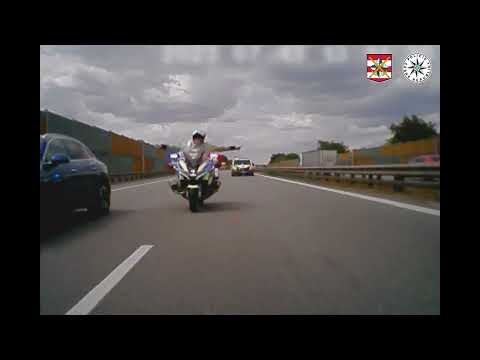 Policie ČR: Policisté pomáhali při převozu srdce