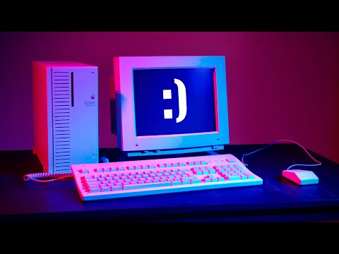 Apple used to make Computers — Quadra 700 (1991)