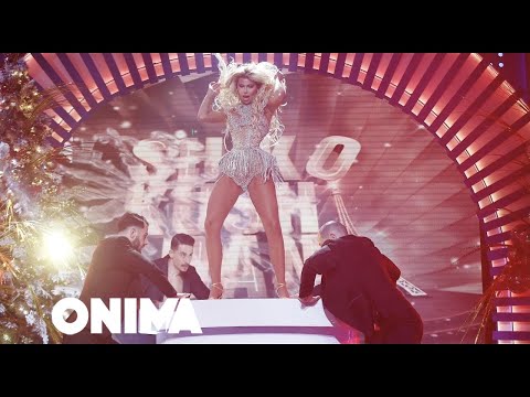 Luana Vjollca | New Year's Eve Performancë, Shiko Kush LUAN