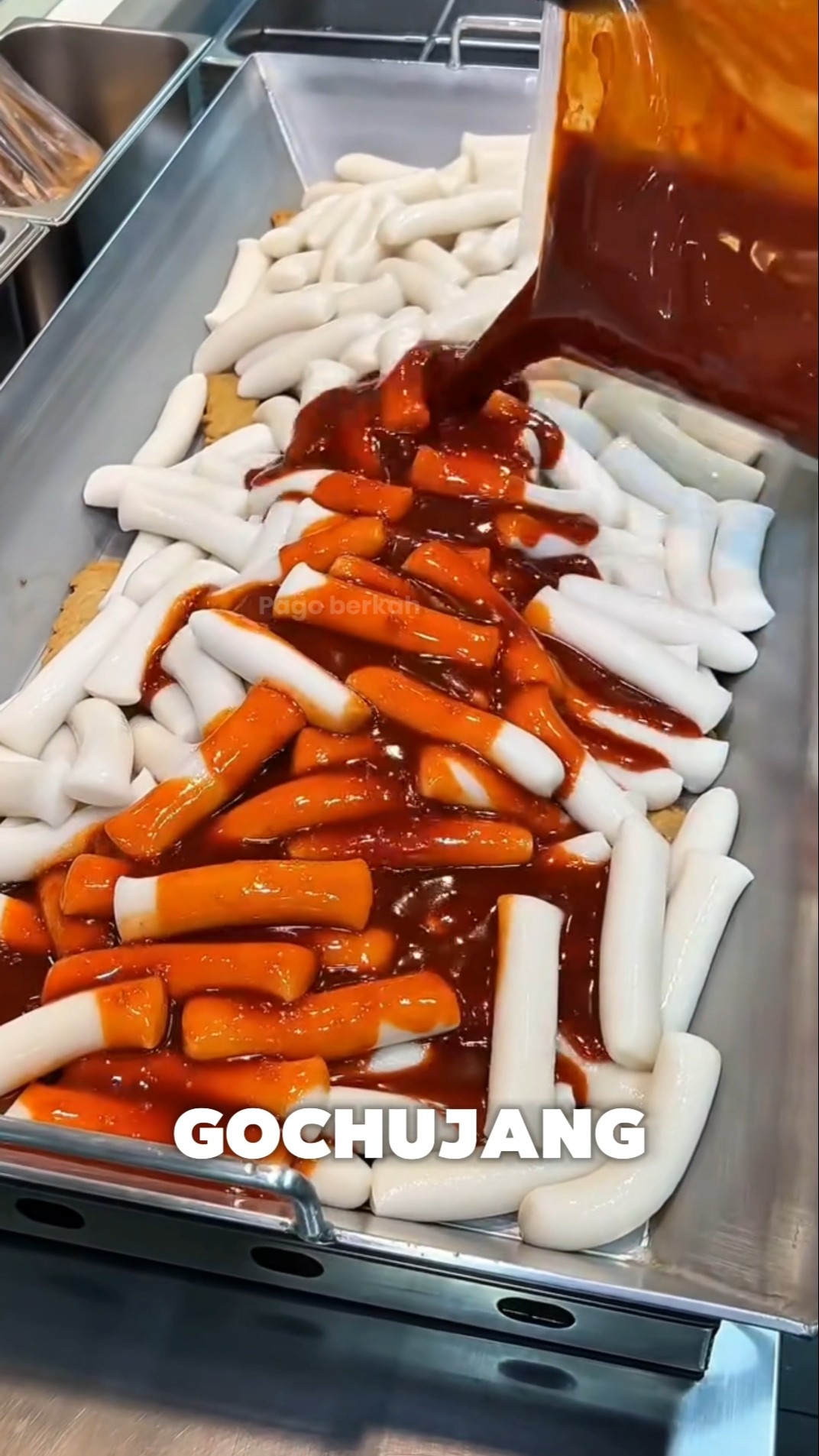 Gak nyangka! Dengan nasi kukus, kamu bisa bikin jajanan Korea yang lagi viral. Selamat mencoba! 🍚🇰🇷