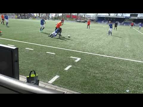 2 april 2022 GVVV 2 - VV De Meern 2 com 0-2 Een soort van poortje van Mitchell