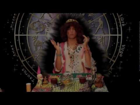 Crisis De Humor presenta (Una Tarotista Muy Especial - Devora María De Los Ángeles San Juan)