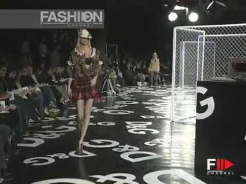 "D&G" Autumn Winter 2003 2004 Milan 1 of 2 Pret a Porter Woman by FashionChannel