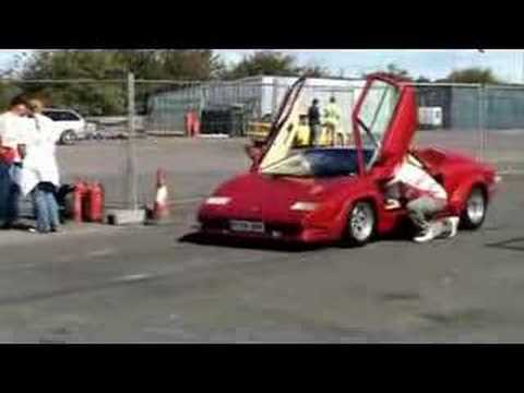 download lagu mp3 mp4 Lamborghini Countach 0 60, download lagu Lamborghini Countach 0 60 gratis, unduh video klip Lamborghini Countach 0 60