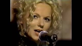 Geri Halliwell - Mi Chico Latino (Top of the Pops - Aug. 26th, 1999)