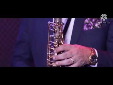 Alex de la Orastie, Lorenna & Tzanca Uraganu - Vecina de Scara