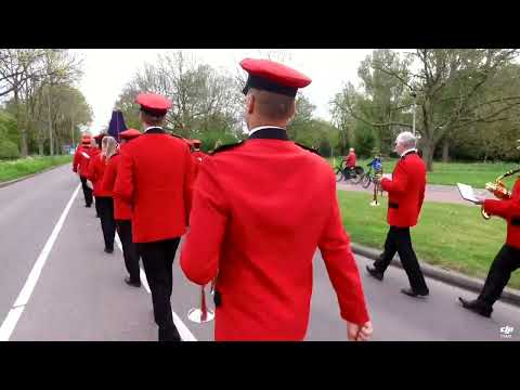 Harmonie Slikkerveer   Koningsdag Fiets