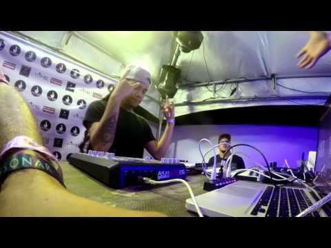 ÀTTØØXXÁ :: LIVE