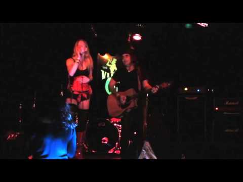 SHAUFRAU - Out of Control at VIPER ROOM WEST HOLLYWOOD, CA