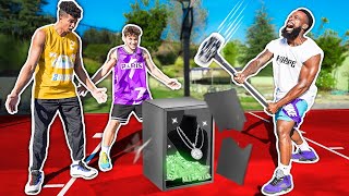 First to Crack the Safe Wins $10,000 Diamond 2HYPE Chain!