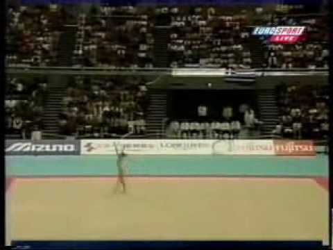 Elena Vitrichenko UKR ribbon EF WC Osaka 1999.wmv