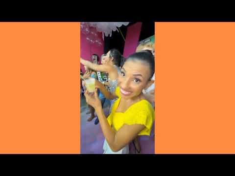 Diana muito louca de cachaça, tbm é  só oq ela faz...🤔🙄🍺🍷🍸🍹🥃🥂🍾