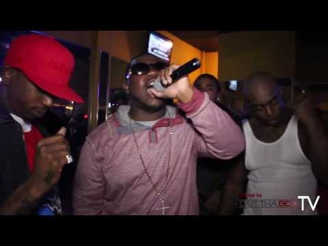 J-Brooks Performing Cashout Till I Pass Out ft. Young Jino