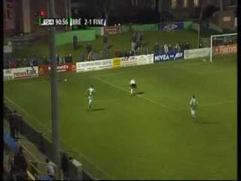 Hilarious minute of soccer