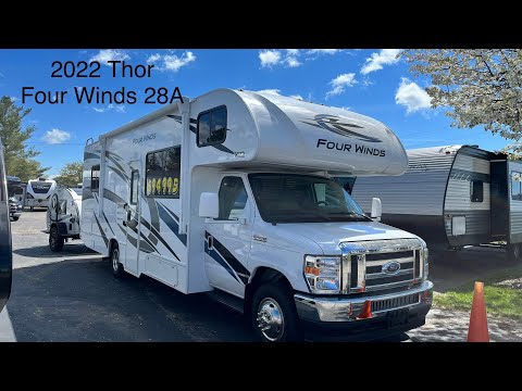 Gas Class C Motorhome Walkthrough | 2022 Thor Four Winds 28A Non-Slide Couples Coach
