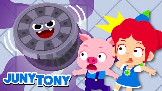 Clang, Clang! Manhole Monster 🕳️❌ Don’t Jump on Manholes!｜Safety Songs for Kids｜JunyTony