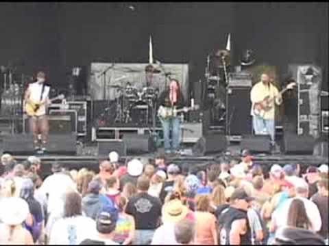 Shannon Curfman Live Rockin' the Rivers 2007