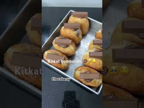 Follow @Chocoberry0910 #chocolate #bomboloni #kitkat