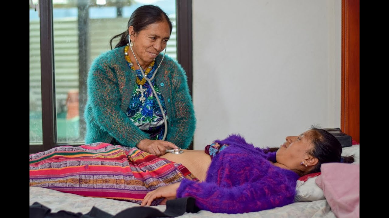 #Guatemala🇬🇹| Derechos Sexuales y Reproductivos para transformar vidas. Aurelia Sacalxot, comadrona.