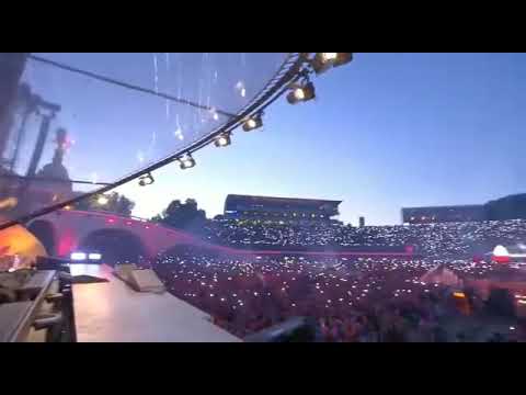 Timmy Trumpet Talking to the moon 🌝 Tomorrowland 2022