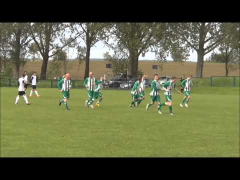 Grot Gardno - Iskra Banie 3:1 (10.05.2015r.)