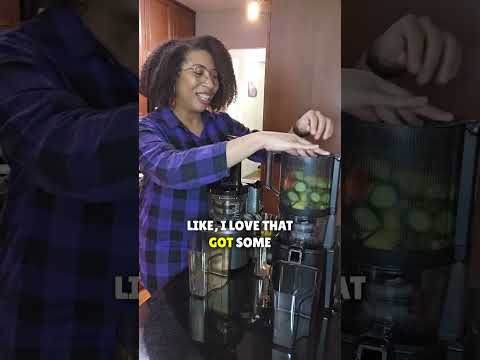 The Nama J1 juicer VS. the new Nama J2!