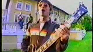 Oasis - Don\'t look back in anger