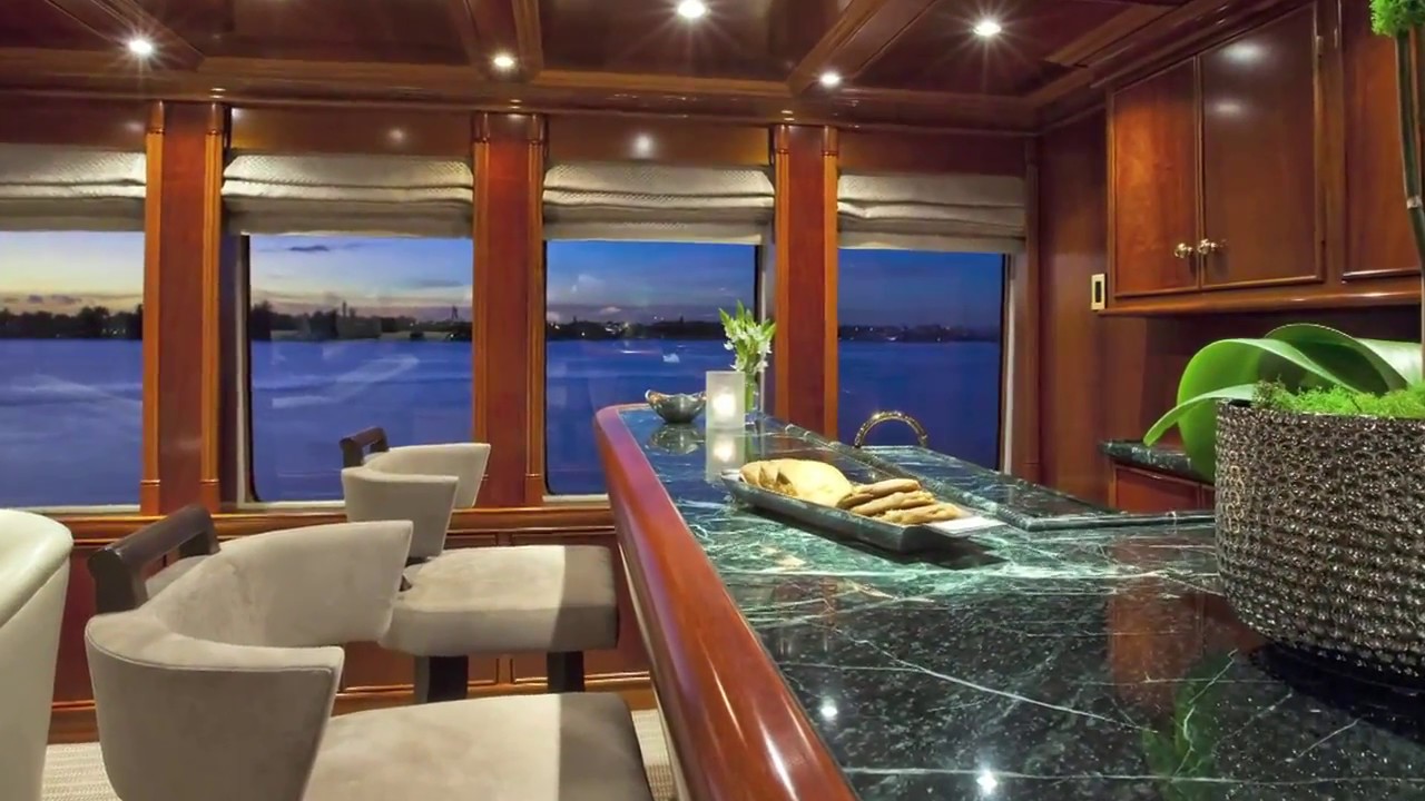 Yacht Video