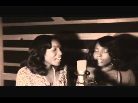 AAries - "Love Is A Losing Game" (Amy Winehouse Cover)