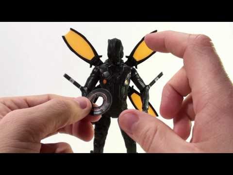 Video Review of the TRON: Legacy; Deluxe Black Guard