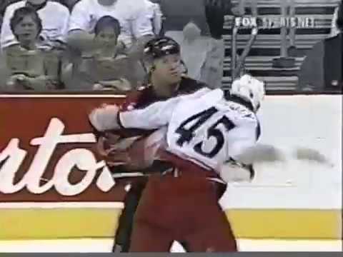 Jim McKenzie vs Jody Shelley