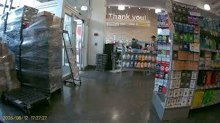 2026 0812 Duane Reade no one at the registers at my arrival a crowd at the time of leaving