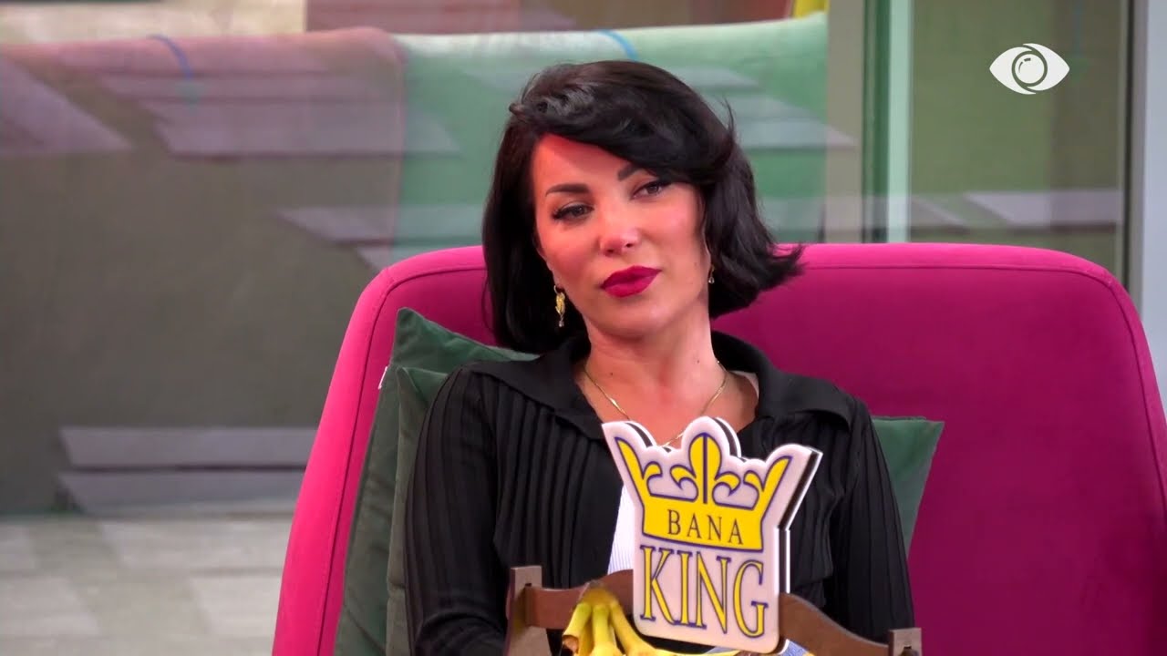 “O copë mishi”/ Roza-Heidit: Ty ta thotë shoqja jote, qesh...