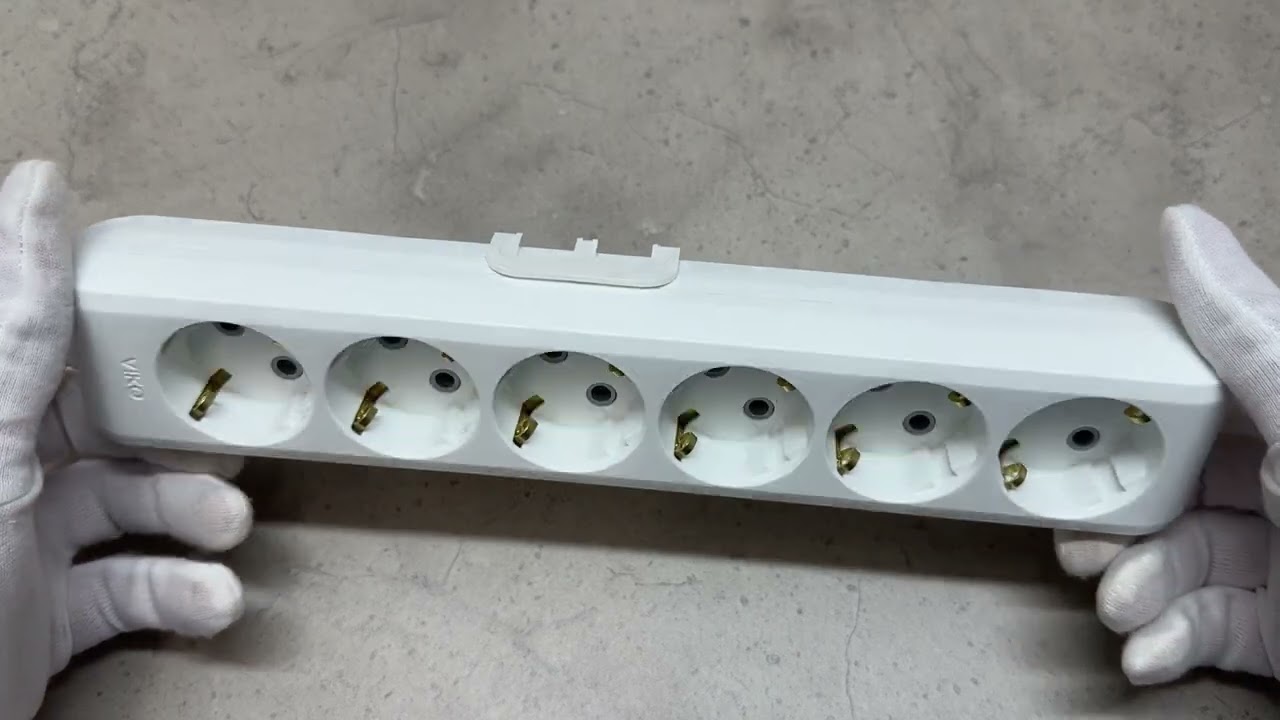 Колодка VIKO 6 гнезд с заземлением белая Multi-Let 90114600